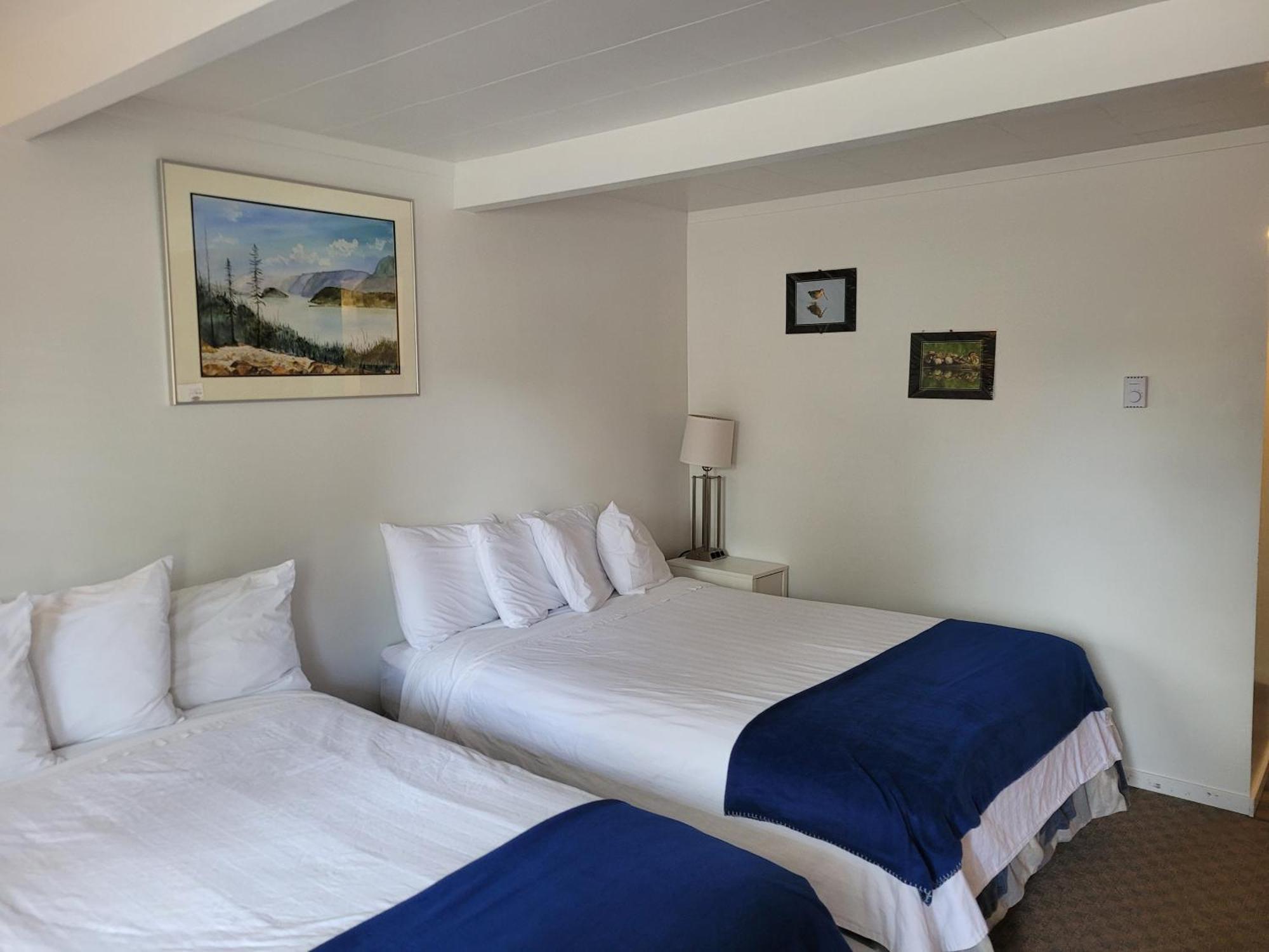 Pines Motel Сикамус Экстерьер фото